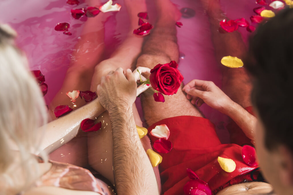 Ilustração representando energia vital na prática de magia sexual e espiritualidade